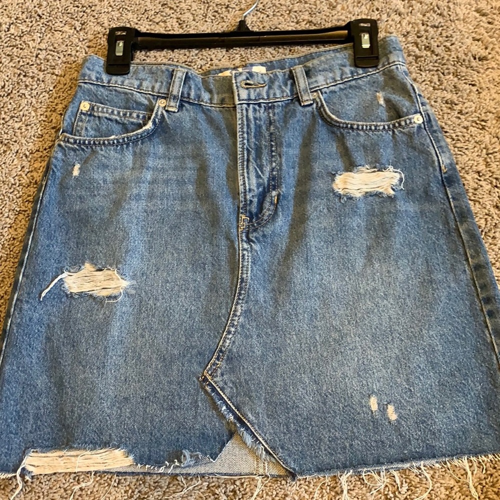 We the free size 27 denim skirt perfect condition